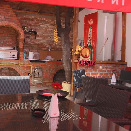 La Storia Guest House Piteşti Eksteriør billede