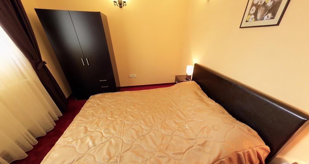 La Storia Guest House Piteşti Eksteriør billede