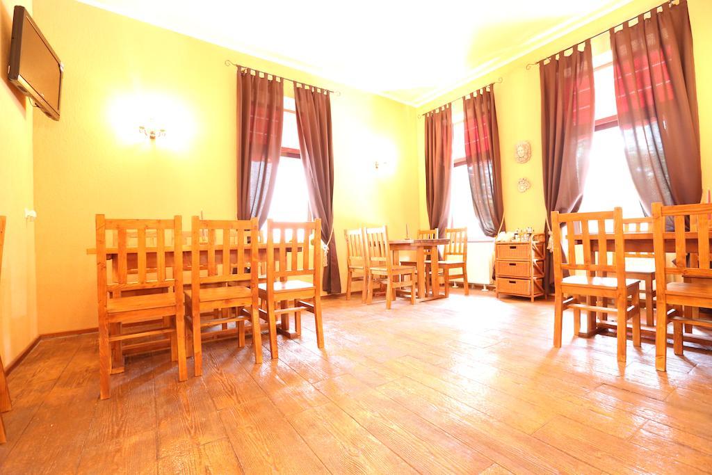 La Storia Guest House Piteşti Eksteriør billede