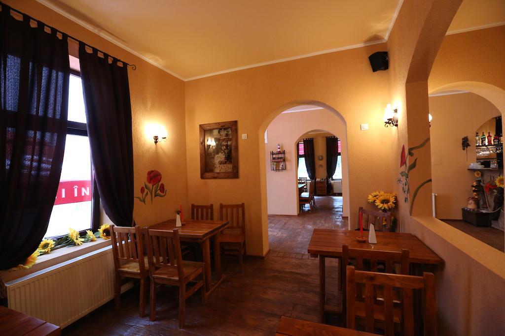 La Storia Guest House Piteşti Eksteriør billede